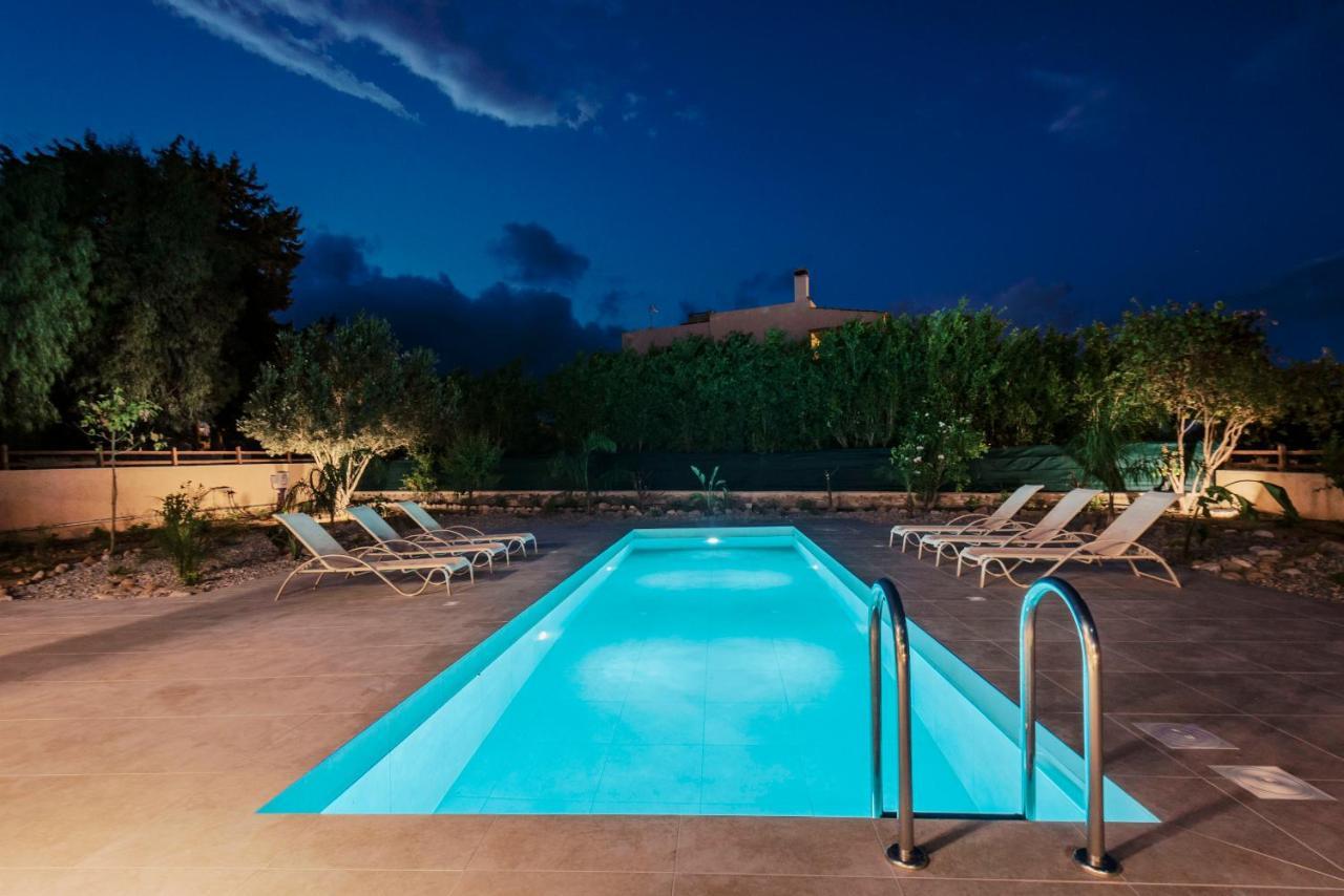 Villa Maribia With Private Pool Gennadi Eksteriør bilde